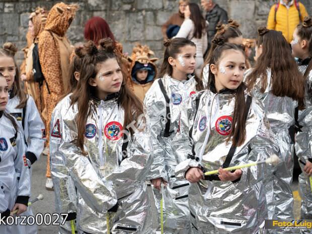 11 - Pulske i Barbanske mažoretkinje